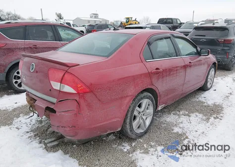 2011 Mercury Milan z USA, uszkodzony, nr VIN 3MEHM0HA5BR601782